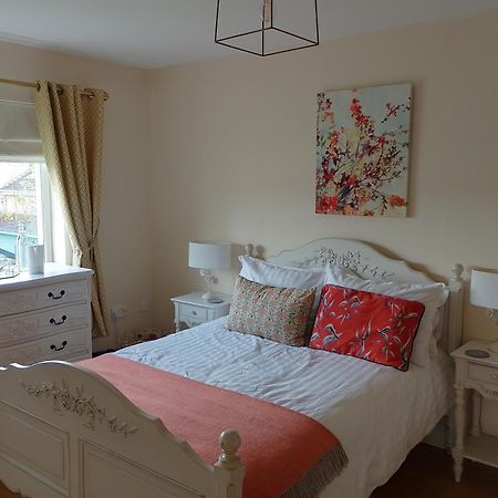 El Roi Guest Accommodation Waterford Esterno foto