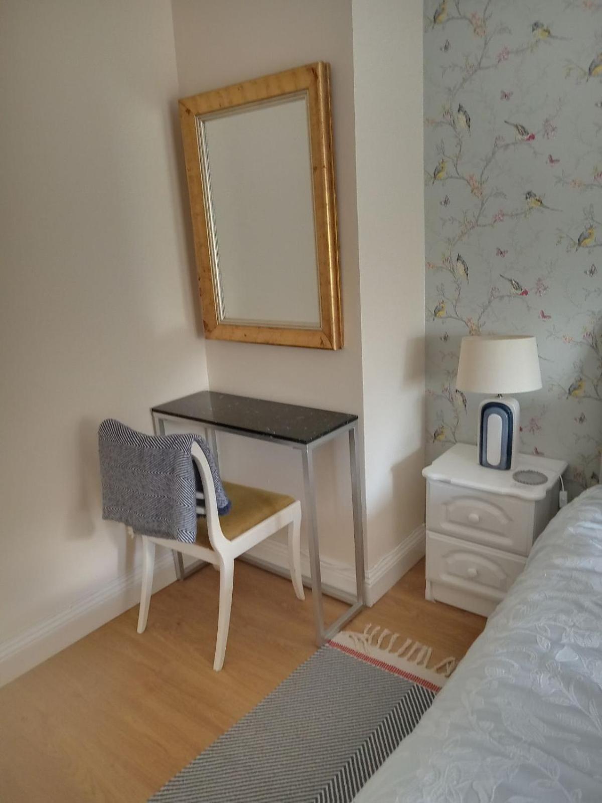 El Roi Guest Accommodation Waterford Esterno foto