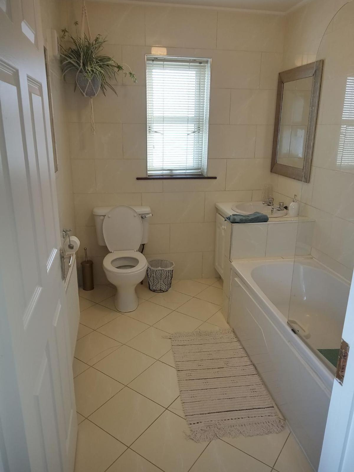 El Roi Guest Accommodation Waterford Esterno foto